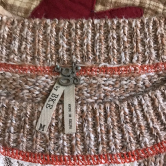 BKE sweatshirt with sweater material very unique hardly worn - Picture 2 of 3